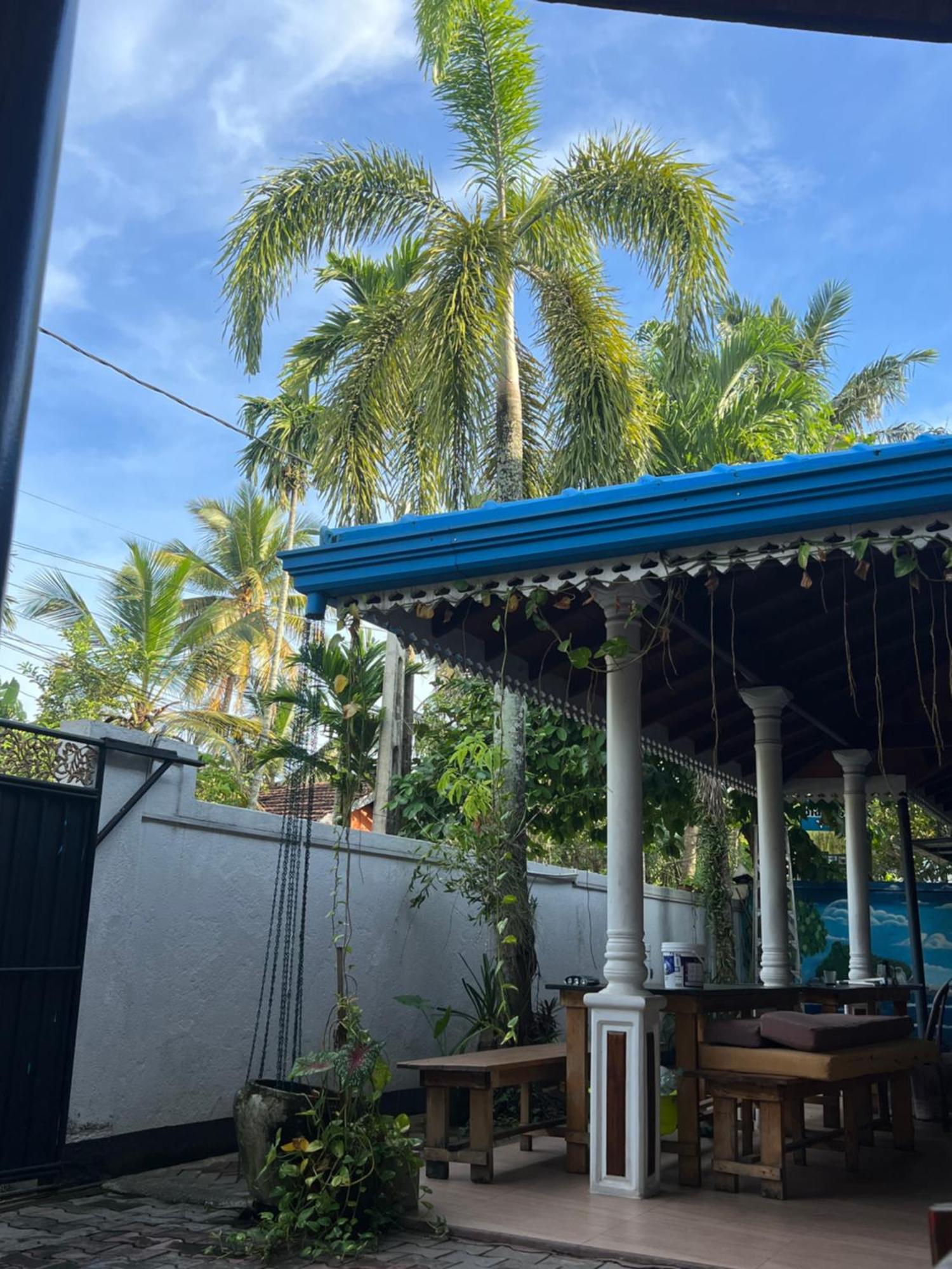 Hari Hari Hostel Weligama Esterno foto