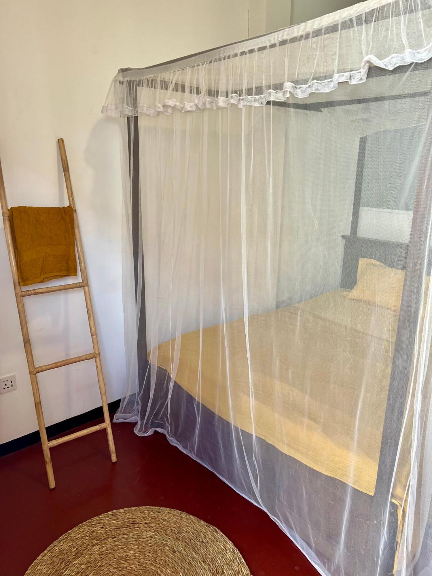 Hari Hari Hostel Weligama Esterno foto